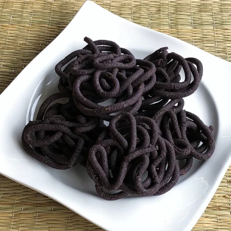Kavuni Murukku